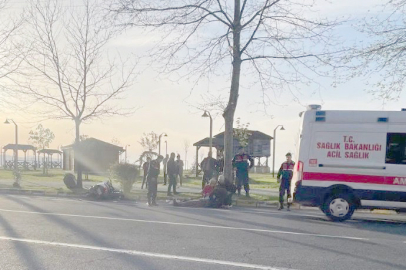 BOLAMAN’DA MOTOSİKLET İLE  OTOMOBİL ÇARPIŞTI: 1 KİŞİ YARALANDI