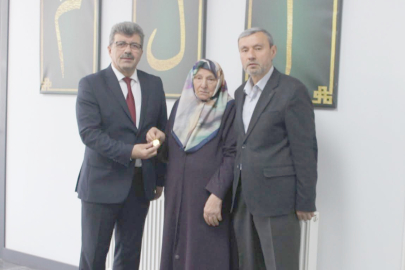 65 YILLIK HATIRAYI HAYRA DÖNÜŞTÜRDÜ