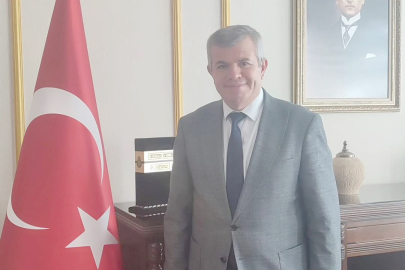 İSA KAYMAK GÖREVİNİ DEVRETTİ