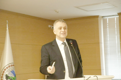 “SANAYİCİ KÖŞEYE SIKIŞTI!”