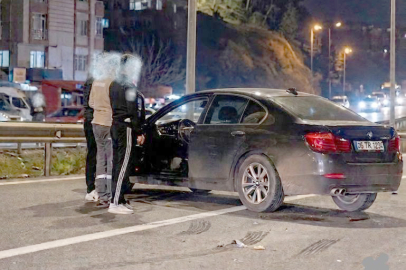 OTOMOBİL İLE TIR ÇARPIŞTI!