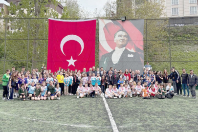GENÇ SPORCULAR 19 MAYIS COŞKUSUNU SAHAYA TAŞIDI