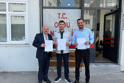 BAŞKAN TEPE OLAĞANÜSTÜ KURULTAY İÇİN İMZA ATTI