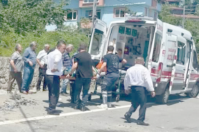 ULUBEY YOLUNDA KAZA: 4 YARALI!