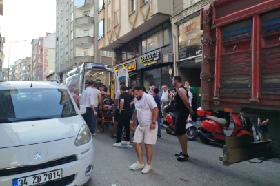 KAMYONDAN DÜŞEN İŞÇİ HASTANELİK OLDU