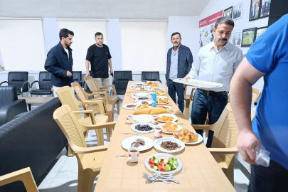 SONUÇ NE OLURSA OLSUN TAKIMIMIZIN YANINDAYIZ