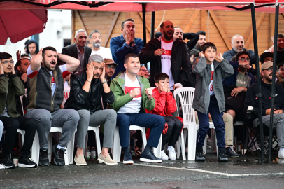 ALTINORDU’DA MİLLİ MAÇ HEYECANI