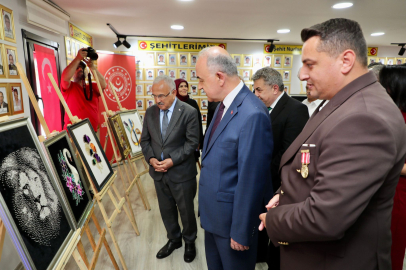 ŞEHİT YAKINLARI VE GAZİLERDEN EL SANATLARI SERGİSİ DÜZENLENDİ