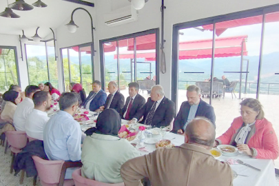 KABAKDAĞI’NDAN KAYMAKAM AVNİ KULA’YA VEDA YEMEĞİ