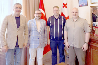 TRABZON’DA  TÜRKİYE-GÜRCİSTAN ZİRVESİ