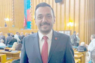 CHP’DE KRİZ BÜYÜYOR!