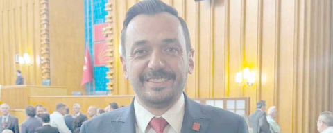 CHP’DE KRİZ BÜYÜYOR!