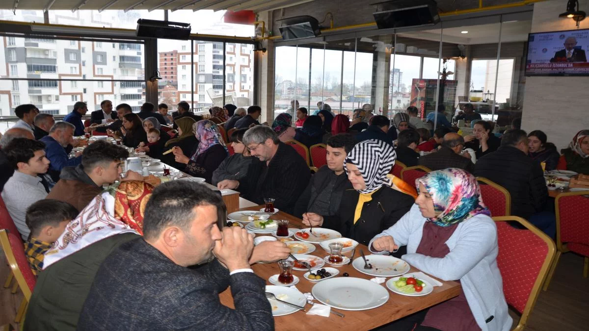 Şehit ve Gazi Aileleri Derneği Üyeleri Kahvaltıda Buluştu